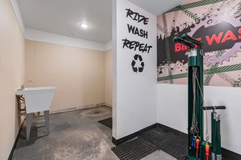 Bicycle wash station